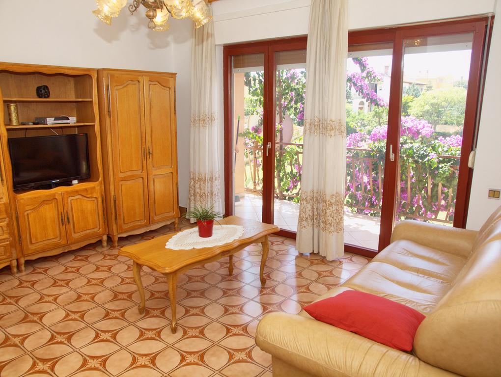 Apartment Taja Ližnjan Δωμάτιο φωτογραφία