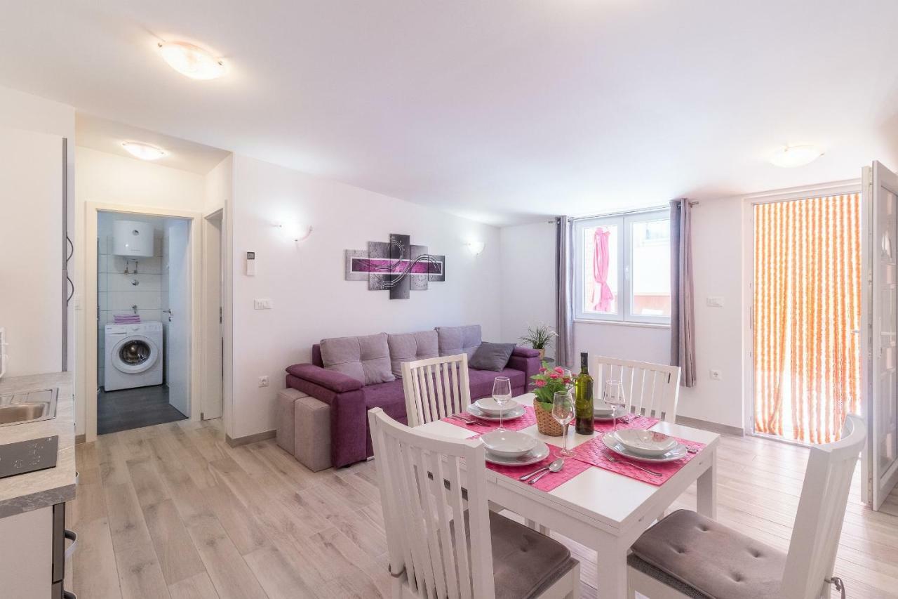 Apartment Taja Ližnjan Εξωτερικό φωτογραφία