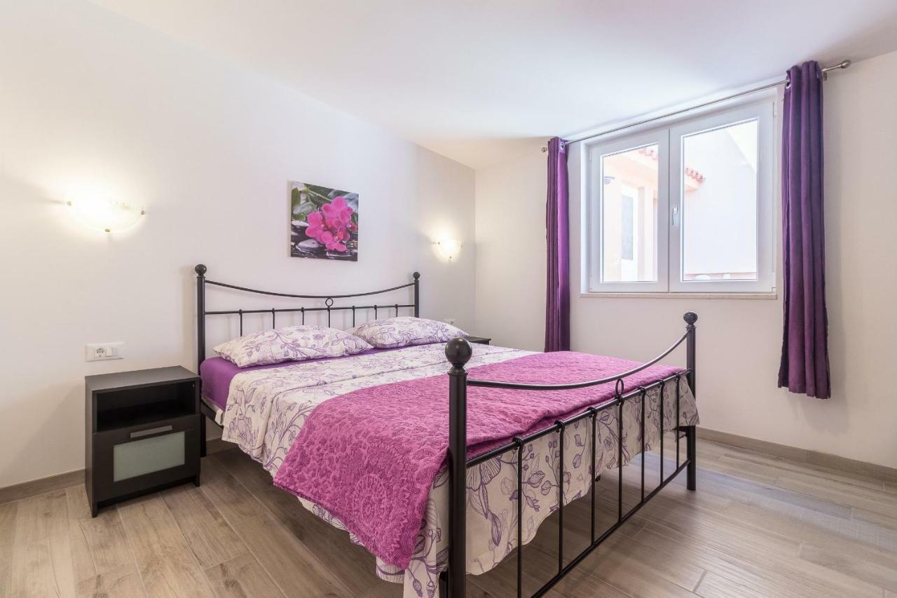 Apartment Taja Ližnjan Εξωτερικό φωτογραφία