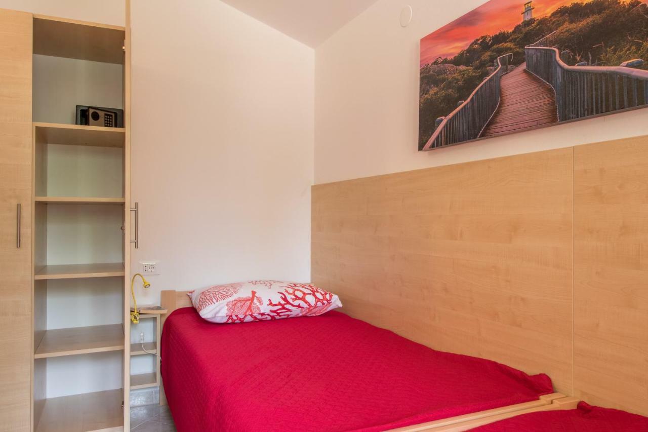 Apartment Taja Ližnjan Εξωτερικό φωτογραφία